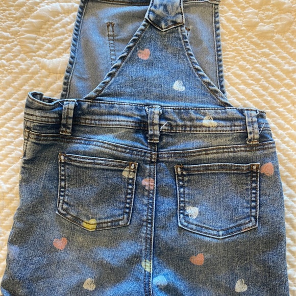 Girls Cat & Jack shortalls - Picture 4 of 4
